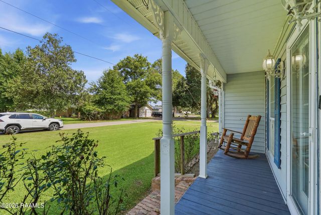 5017 Creighton Drive, New Iberia, LA 70560