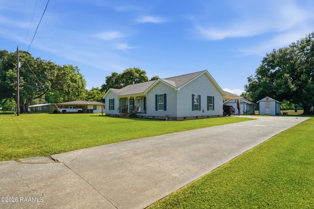 5017 Creighton Drive, New Iberia, LA 70560