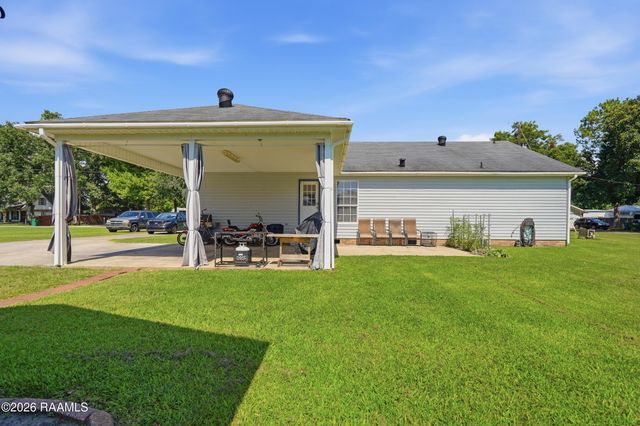 5017 Creighton Drive, New Iberia, LA 70560