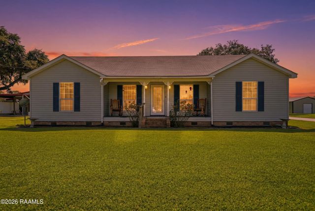 5017 Creighton Drive, New Iberia, LA 70560