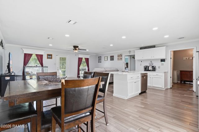 5017 Creighton Drive, New Iberia, LA 70560