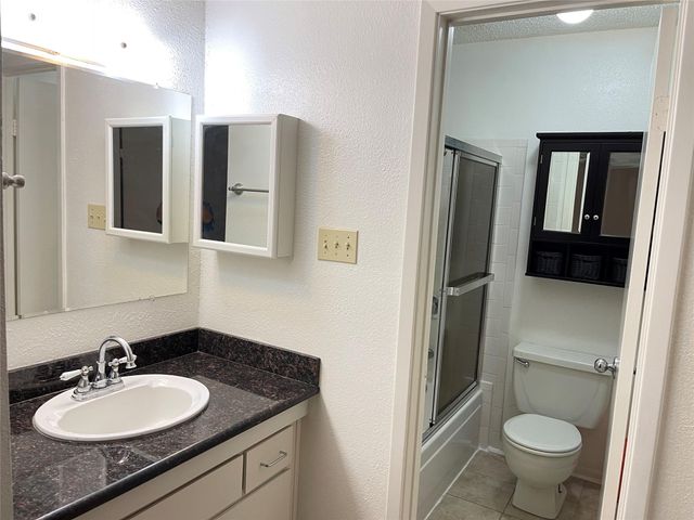 2800 Jeanetta Street 2204, Houston, TX 77063