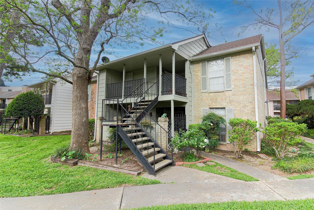 2800 Jeanetta Street 2204, Houston, TX 77063