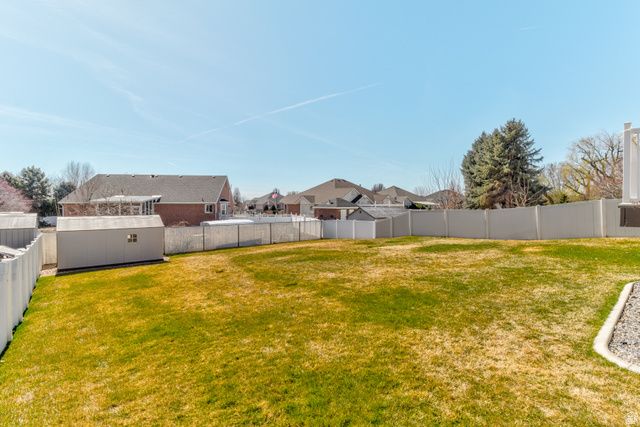579 W 2350 N, Layton, UT 84041