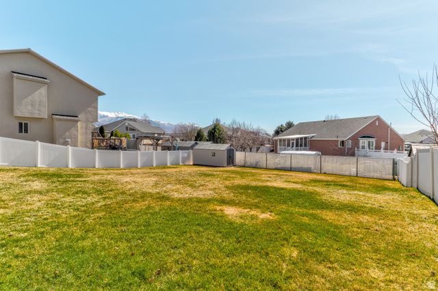 579 W 2350 N, Layton, UT 84041