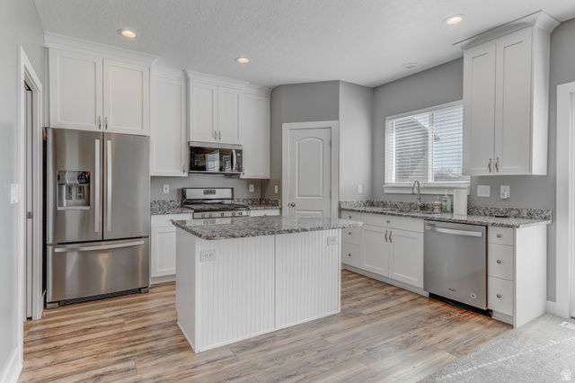 579 W 2350 N, Layton, UT 84041