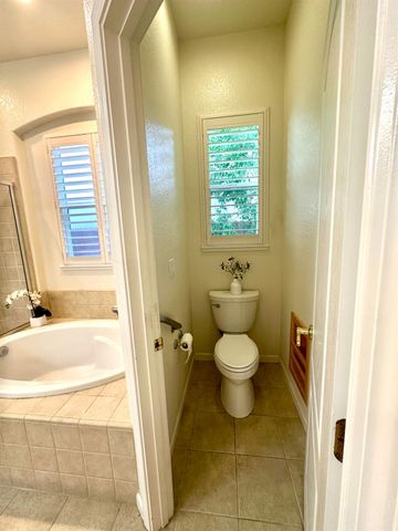 2303 Petruchio Way, Roseville, CA 95661