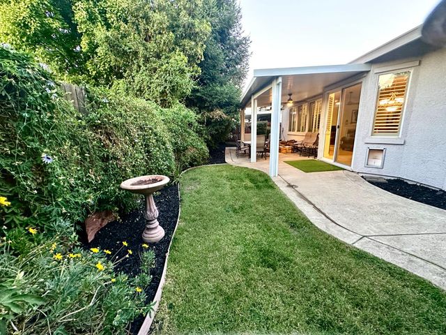 2303 Petruchio Way, Roseville, CA 95661