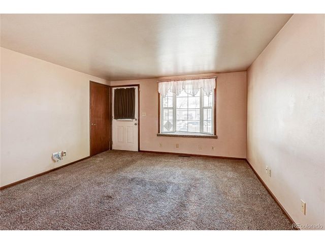7980 Idlewild St, Commerce City, CO 80022
