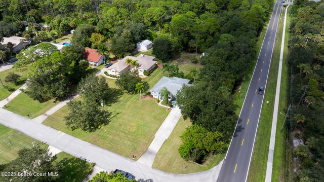 2500 Fairfield Drive, Cocoa, FL 32926
