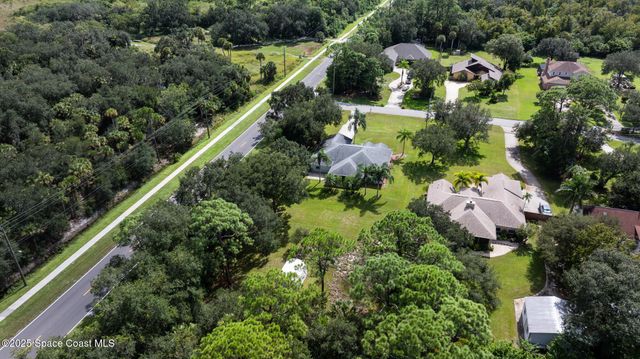 2500 Fairfield Drive, Cocoa, FL 32926