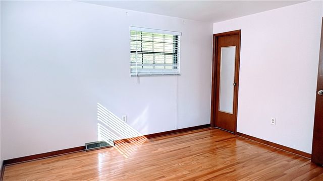 1918 Beulah, Churchill Boro, PA 15235