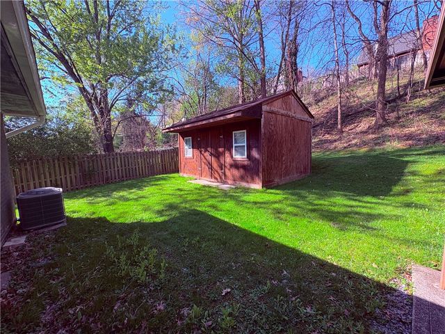 1918 Beulah, Churchill Boro, PA 15235