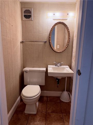1918 Beulah, Churchill Boro, PA 15235