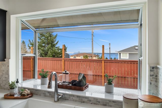 1719 Bailey Avenue, Everett, WA 98203