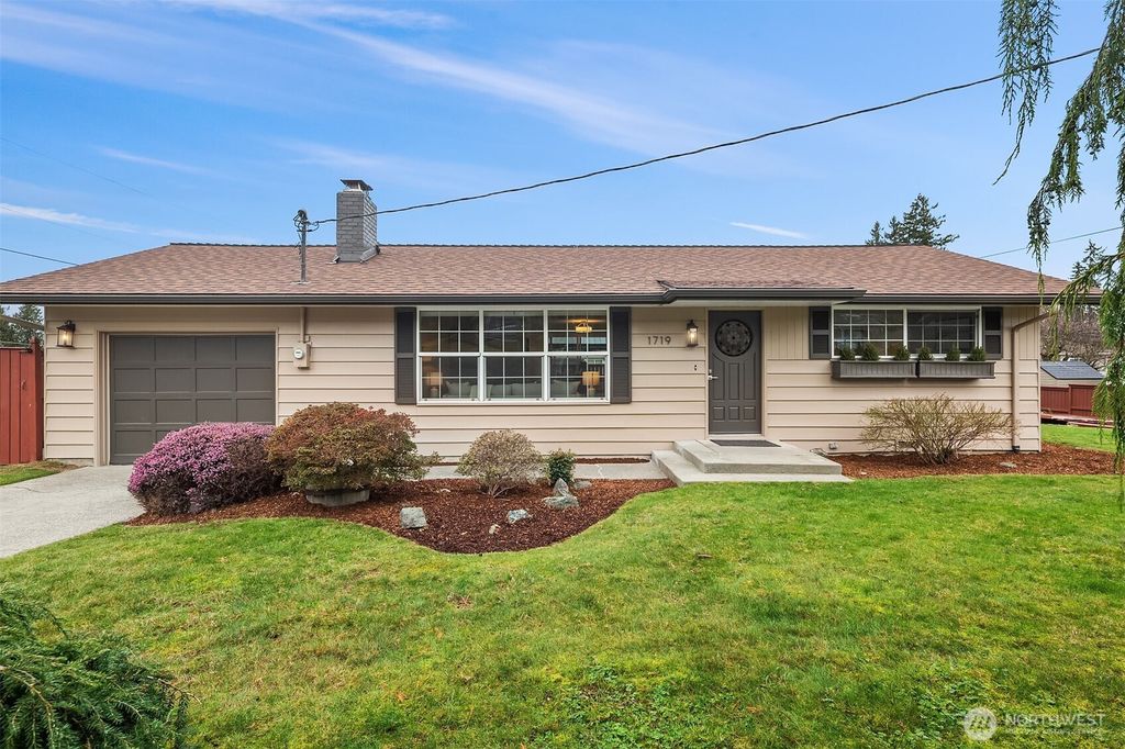 1719 Bailey Avenue, Everett, WA 98203