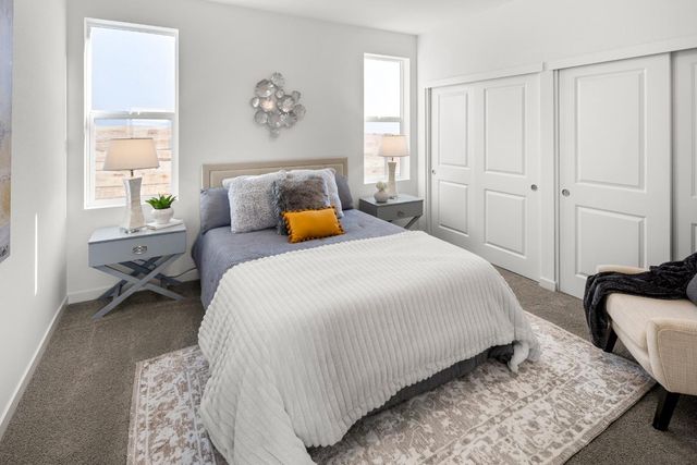 6517 Starburst Way, Sacramento, CA 95823