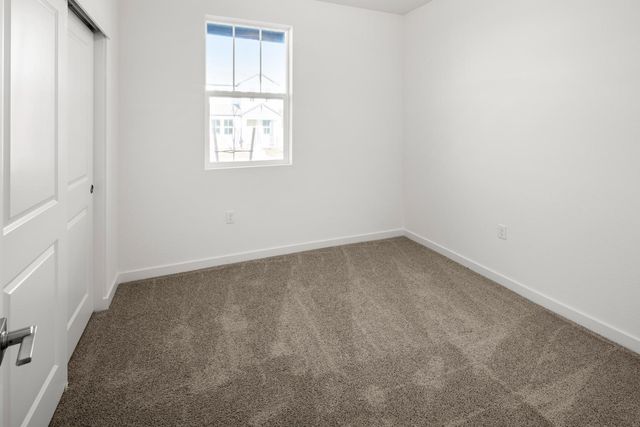 6517 Starburst Way, Sacramento, CA 95823