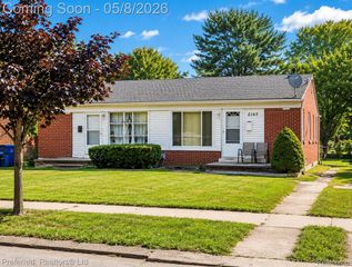 2165 Ackley Avenue, Westland, MI 48186