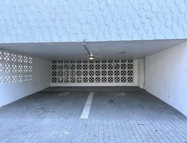 400 N Surf Road 1105, Hollywood, FL 33019