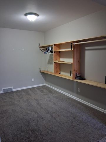 1905 HERIFORD RD, Columbia, MO 65202