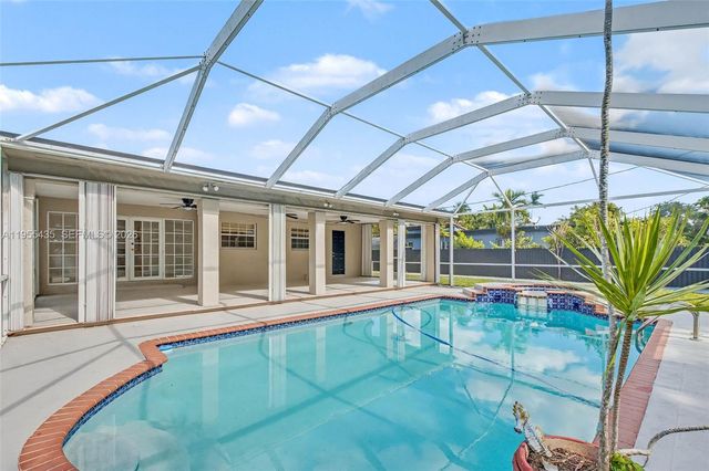 5936 SW 29th St, Miami, FL 33155