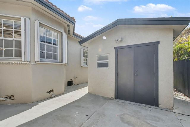 5936 SW 29th St, Miami, FL 33155