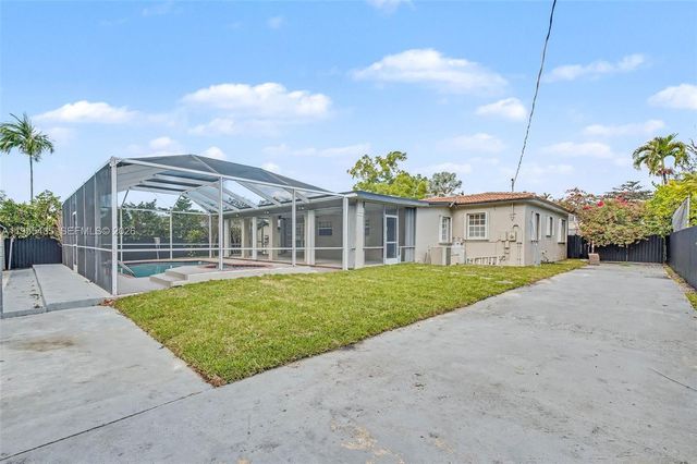 5936 SW 29th St, Miami, FL 33155