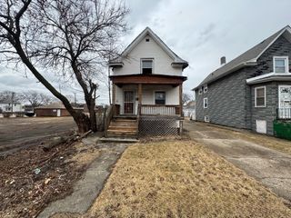 611 S 13th Avenue, Maywood, IL 60153