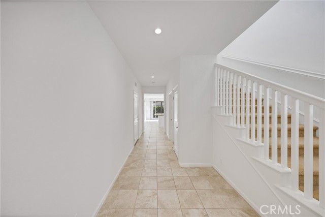 126 Gulfstream, Irvine, CA 92620