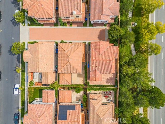 126 Gulfstream, Irvine, CA 92620