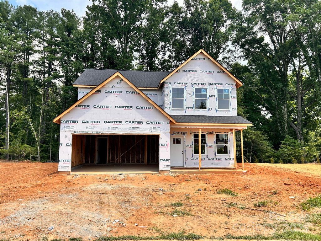 1220 Fall Day Circle SW, Lenoir, NC 28645
