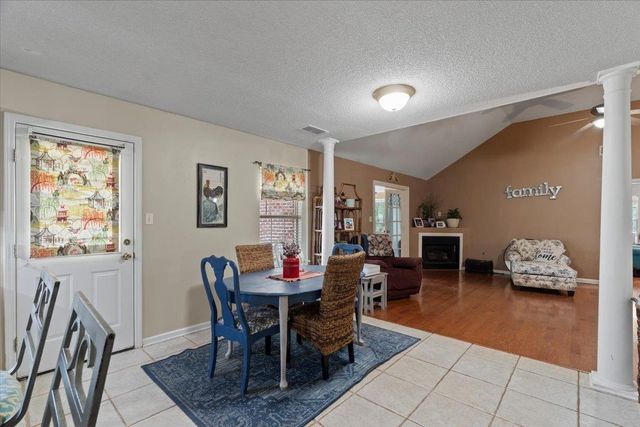 4760 HALLBROOK DR, Millington, TN 38053