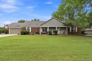 4760 HALLBROOK DR, Millington, TN 38053