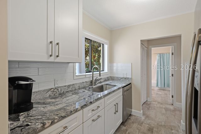 43 Folly Field Rd Apt 63, Hilton Head Island, SC 29928