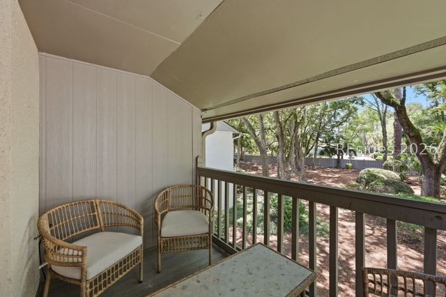 43 Folly Field Rd Apt 63, Hilton Head Island, SC 29928