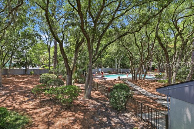 43 Folly Field Rd Apt 63, Hilton Head Island, SC 29928