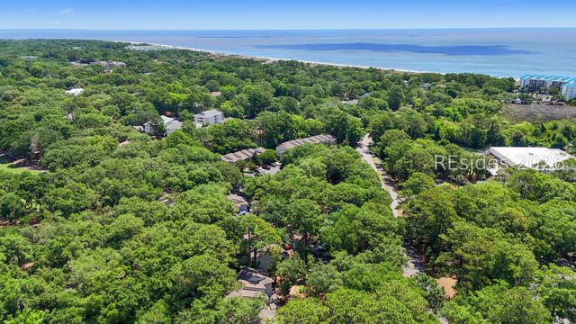 43 Folly Field Rd Apt 63, Hilton Head Island, SC 29928
