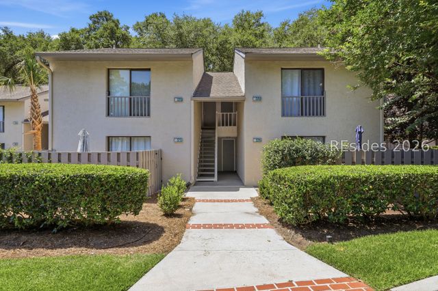 43 Folly Field Rd Apt 63, Hilton Head Island, SC 29928
