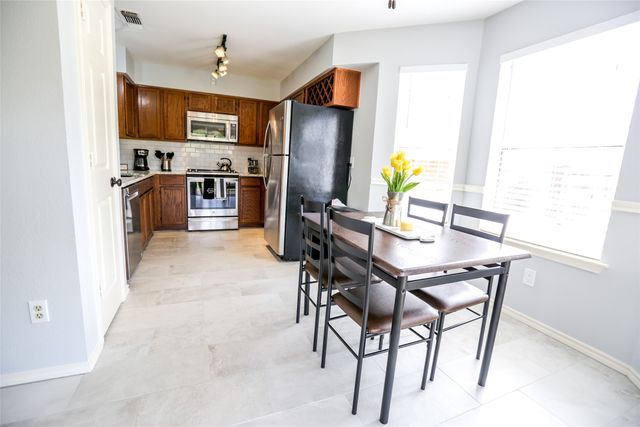 7428 Arbor Hill Drive, Fort Worth, TX 76120