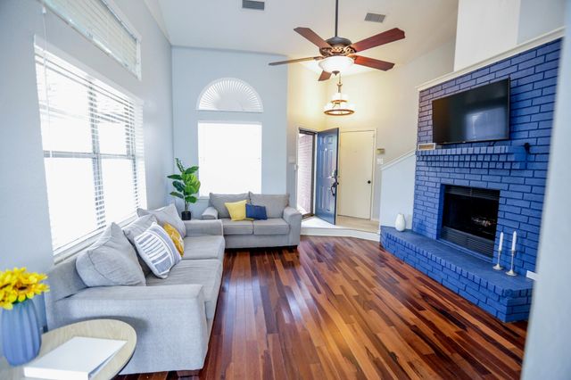 7428 Arbor Hill Drive, Fort Worth, TX 76120