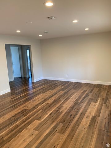 77 N MAIN ST, Pleasant Grove, UT 84062