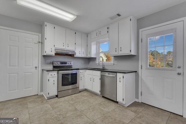 1583 Old Highway 85, Senoia, GA 30276