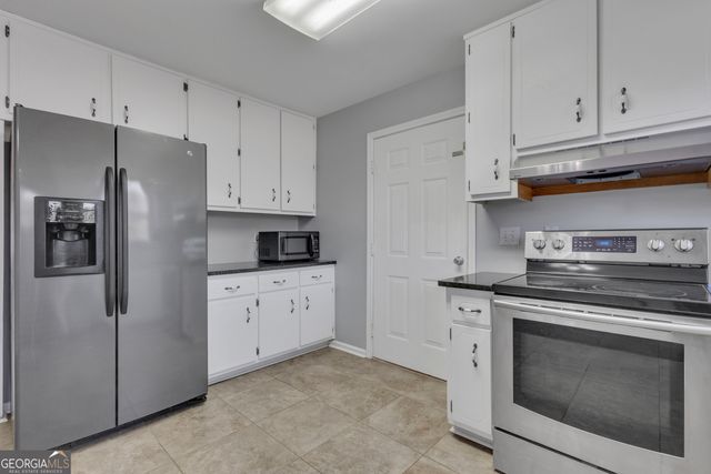 1583 Old Highway 85, Senoia, GA 30276