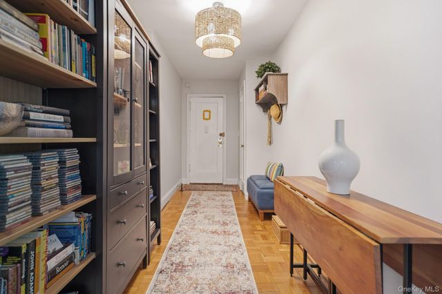 300 S Broadway 2D, Tarrytown, NY 10591