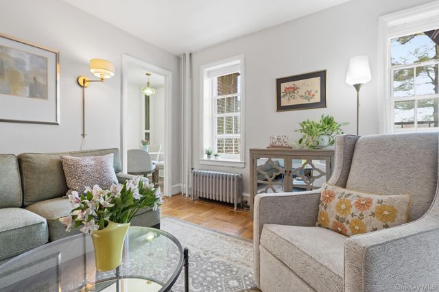 300 S Broadway 2D, Tarrytown, NY 10591