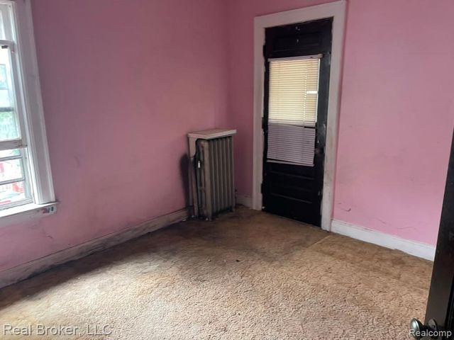3002 Lawrence Street, Detroit, MI 48206