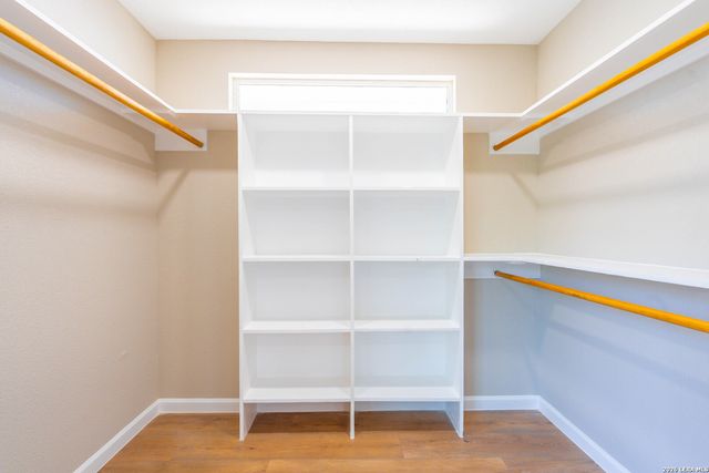 1843 Dawson, San Antonio, TX 78202