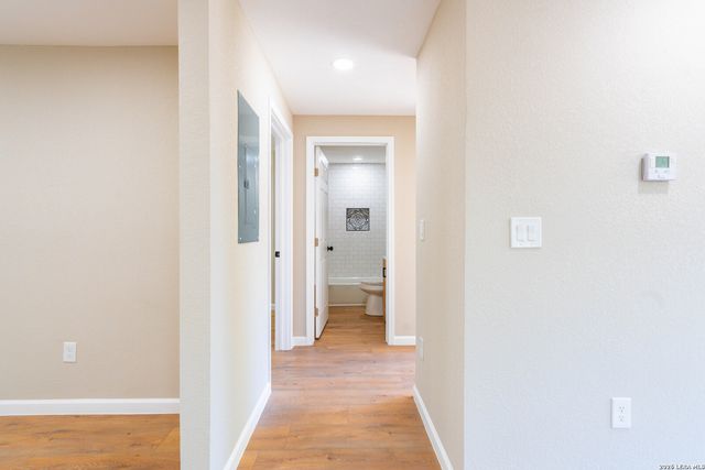 1843 Dawson, San Antonio, TX 78202