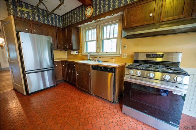 83 North Main Street, Fairfield, NY 13416